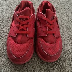 Boys Nike Huaraches Size 10