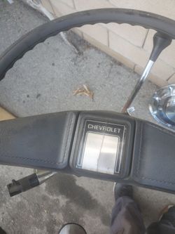 Chevy Truck tilt steering columb automatic  gd condition  no key original