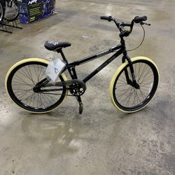 24 Inch Tony Hawk BMX Bike. NEW 