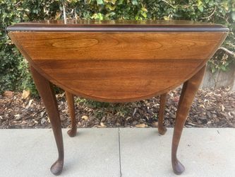 Vintage Baker Cherry Queen Anne Drop Leaf Table