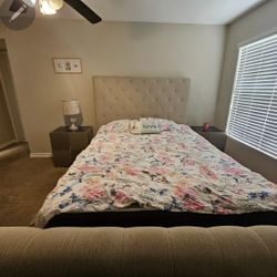 Queen Bed 