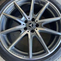 S560 Mercedes AMG Rims With Newer Tires