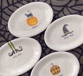 RaeDunn Halloween plates