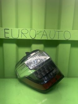 2014 2015 2016 2017 2018 2019 2020 2021 2022 2023 2024 Toyota 4Runner Left Driver Side Outer Tail Light OEM