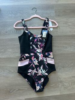 BRAND NEW Women’s Wet Suit One Piece