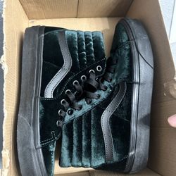 Women’s Dark Green Suede Vans 