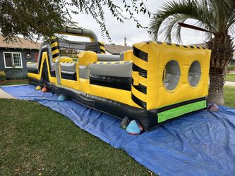 Obstacle Jumpers 🥳