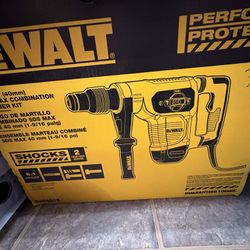 Dewalt New 1 9/16" Rotary Hammer 