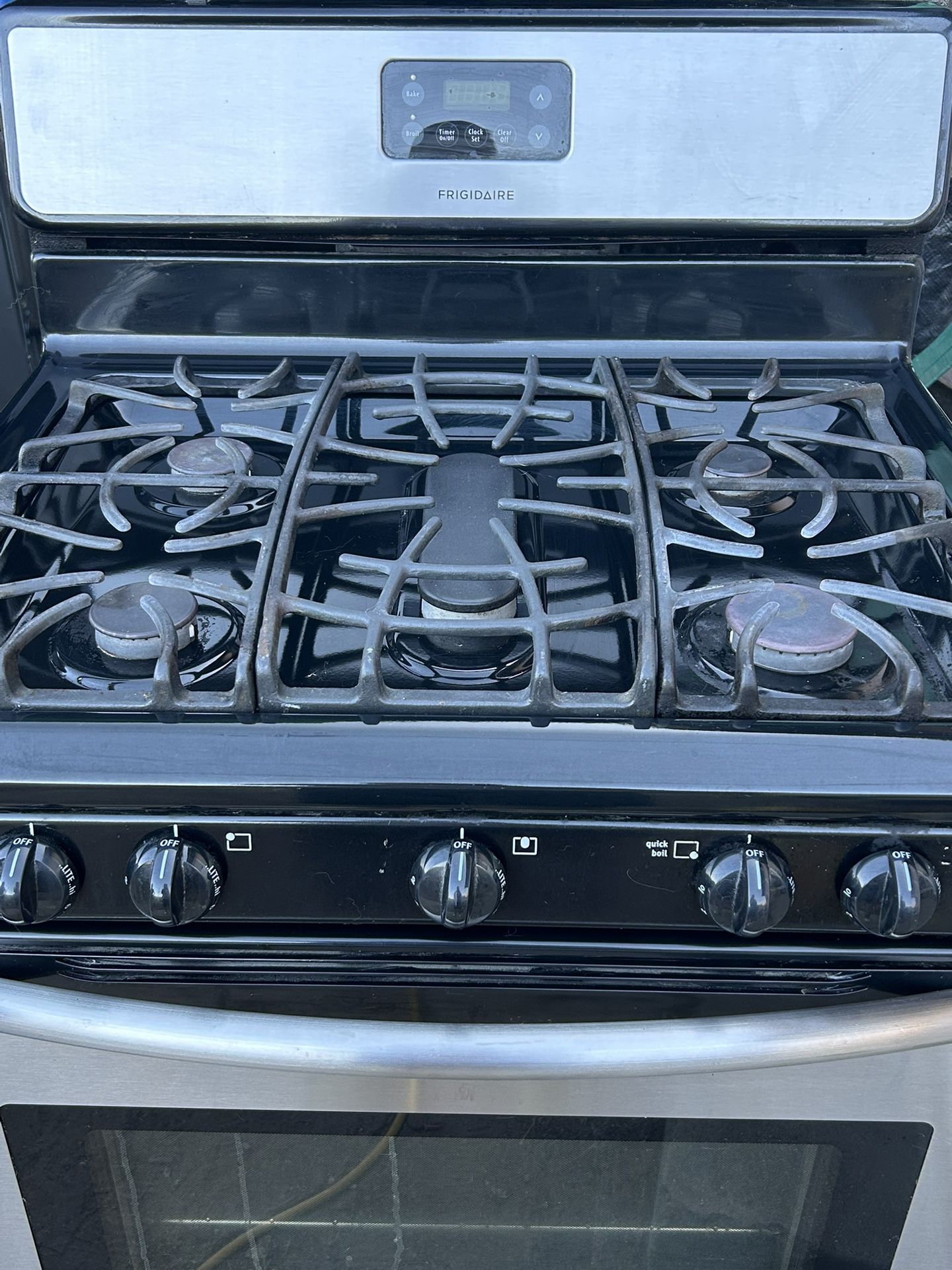 30” FRIGIDAIRE 5 BURNER GAS RANGE XL SELF CLEAN OVEN”WORKS GREAT”
