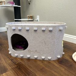 Cat house