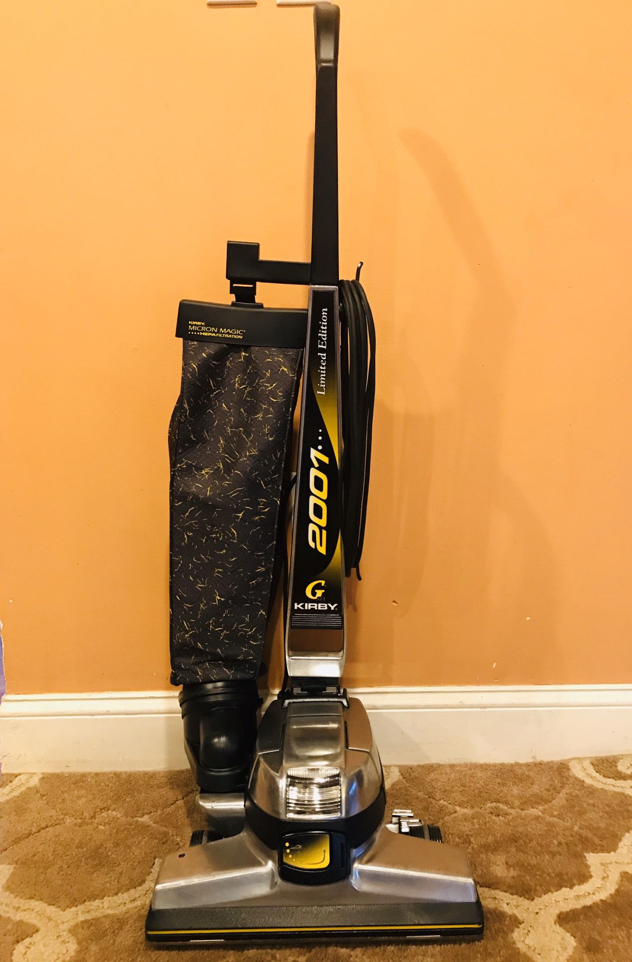 Kirby G 6 Vacuum Cleaner