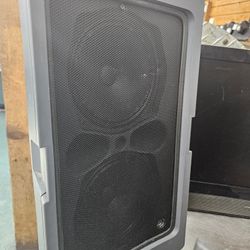 Speakers With Cables
