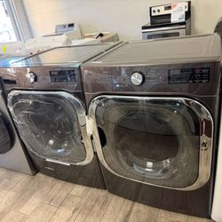 LG washer and dryer set electric with warranty dryer only works on time dryer washer is brand new