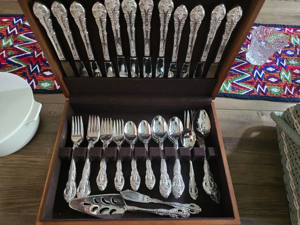 Silverware Rogers Bros 1947