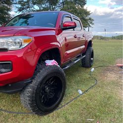 2018 Toyota Tacoma