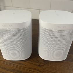 2 Sonos One Speakers. Gen 2