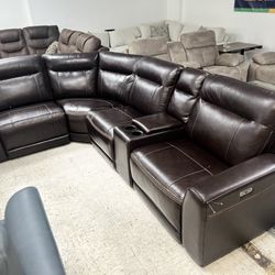 Top Grain Leather Sectional With Stitching On The Arm - Dual Power Recliner 