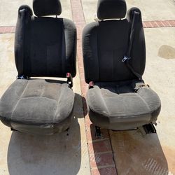 04 Chevy Silverado seats