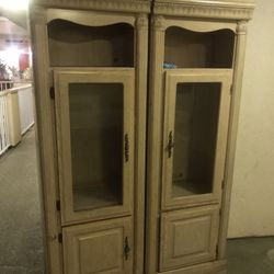 Display Cabinets For Sale $80