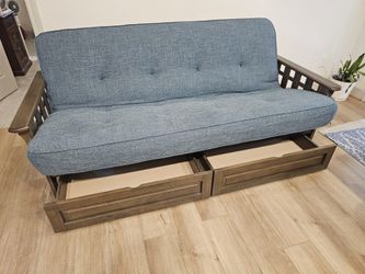 Futon Full Size W/storage