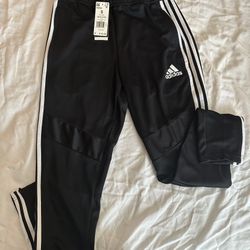 Size S Women Adidas Joggers 