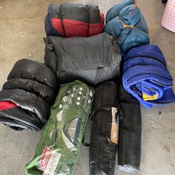 Sleeping Bags , Tents And Camping Equipment 