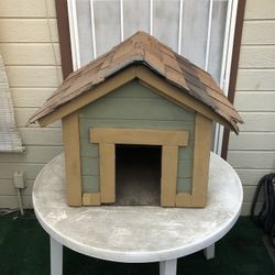 Doghouse