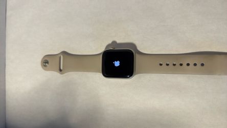 Starlight Apple Watch SE, 2nd Generation (Small)