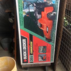 Black & Decker Cordless Mower 