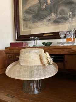 Woman’s Horse Racing Hat #9