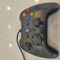 Brand new wired PC gaming controller