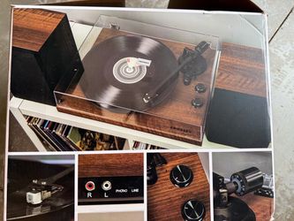Crosley Vinyl Record Player Turntable with speakers
