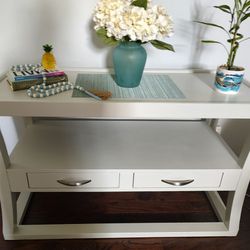 Beautiful Modern Contemporary Console Table 