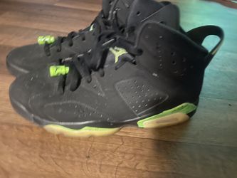 Jordan 6 Electric Green Size 10