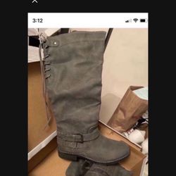 Xoxo Boots Adjustable Calves Worn Once Paid 60 See My Page
