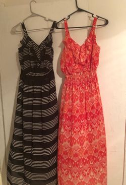 Black & White and Orange & White Women size XL Dresses ($20 ea)