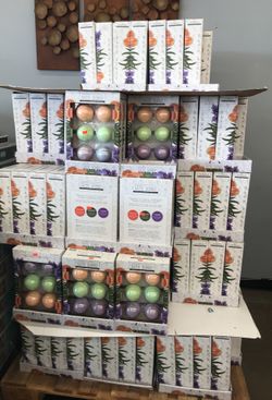 Essenes premium aromatherapy Bath bombs