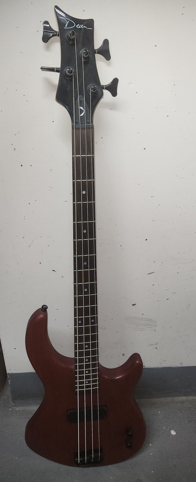 Dean 4 String Electric Bass