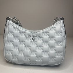 Michael Kors Pouch 40$ PICKUP TODAY!