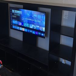 Shelf + 40 Inch Black Vizio Tv 