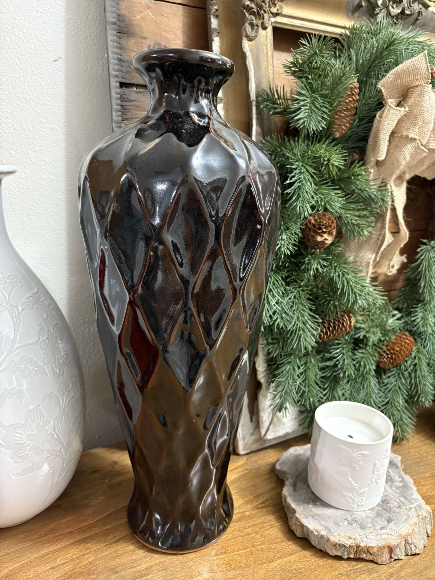 Hosley TM Potteries vase 19.5” tall x 7.5” wide