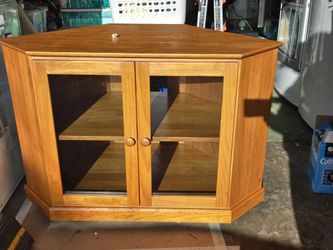 Alderwood Corner Tv Cabinet