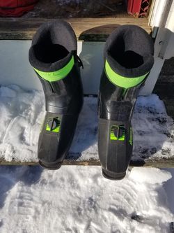 Nordica ski boots size 9