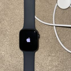 Apple Watch SE