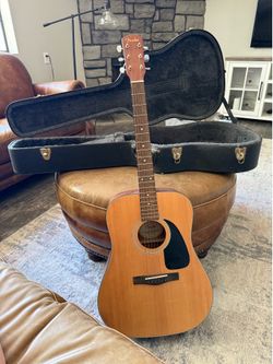 Fender Guitar with hard case