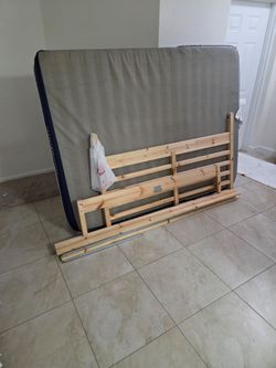 Cama y colchón free