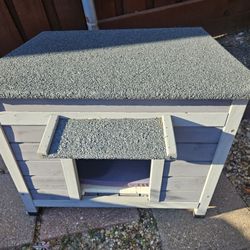 Cat House