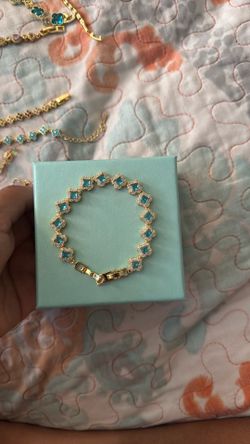 Bracelet