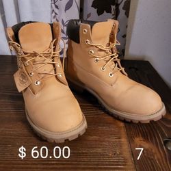 Timberland  Size 7