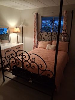 Twin bed frame